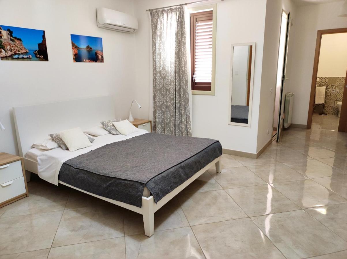 B&B Flavilla Santa Flavia Εξωτερικό φωτογραφία