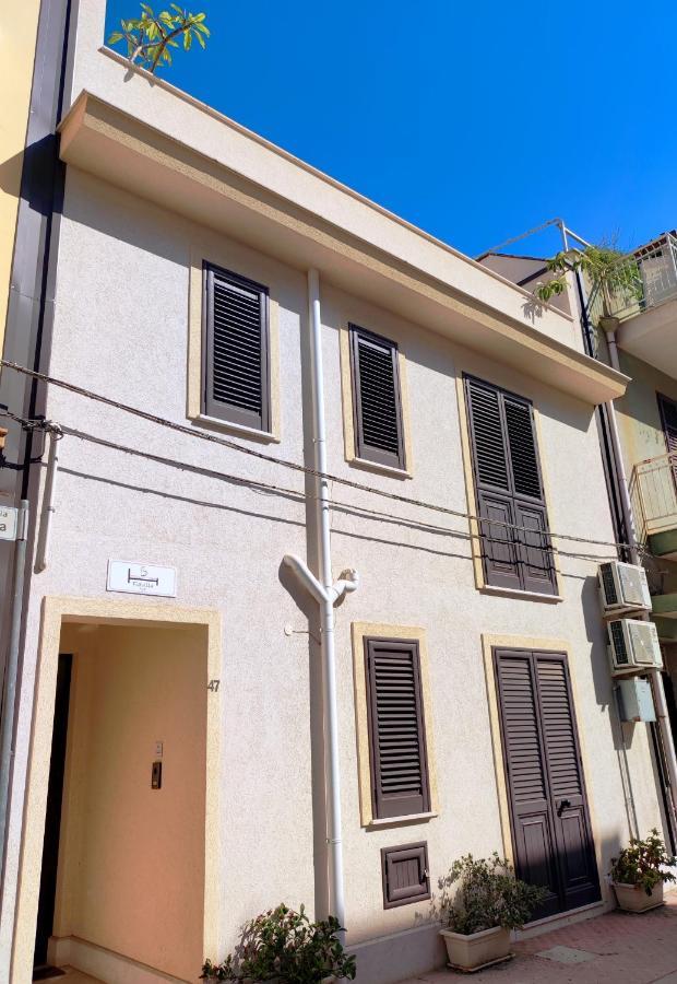 B&B Flavilla Santa Flavia Εξωτερικό φωτογραφία