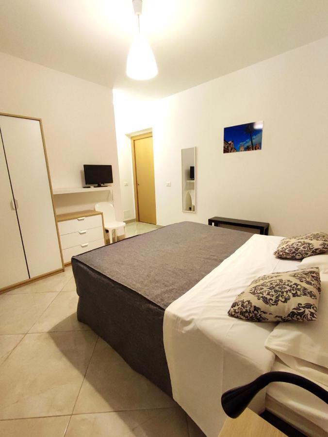 B&B Flavilla Santa Flavia Εξωτερικό φωτογραφία