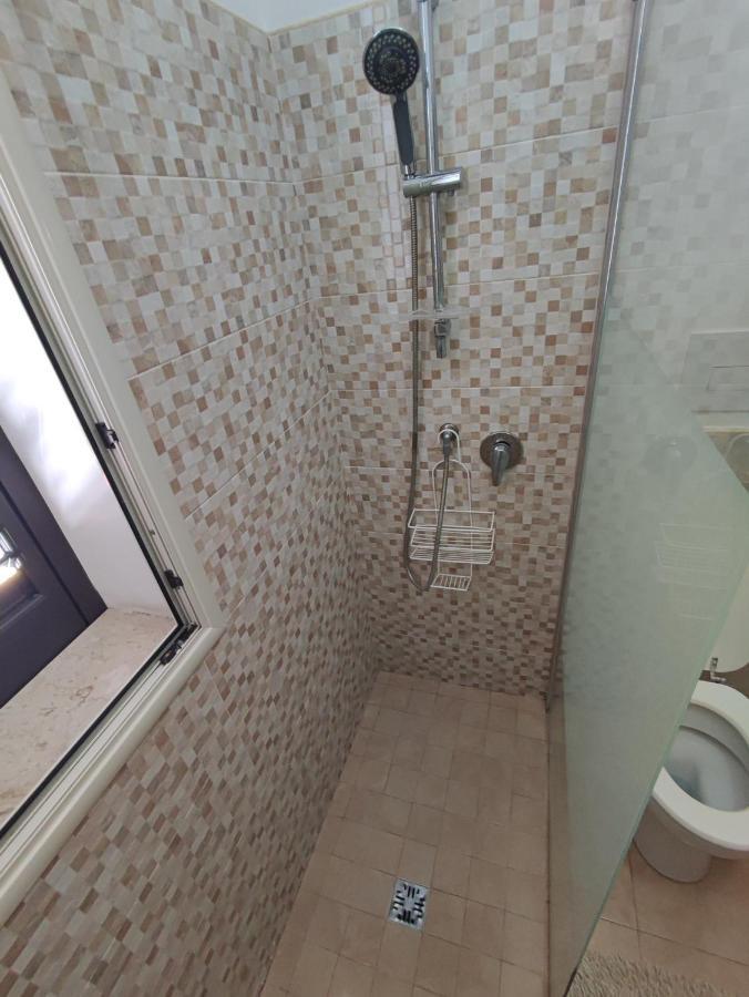 B&B Flavilla Santa Flavia Εξωτερικό φωτογραφία